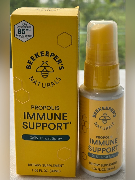 Beekeeper's Naturals Other - 3 Beekeepers Naturals DAILY THROAT SPRAY 1.06oz Propolis Immune Support